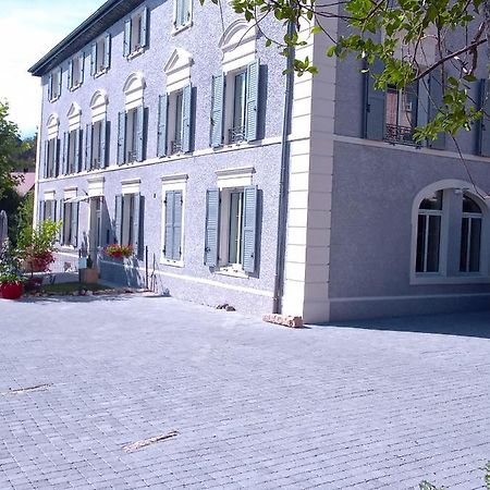 ホテル A Deux Pas Du Rheby Villebois エクステリア 写真